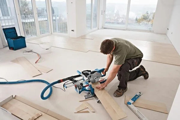 Kapp und Gehrungssäge GCM 8 SJL Nibeza Style