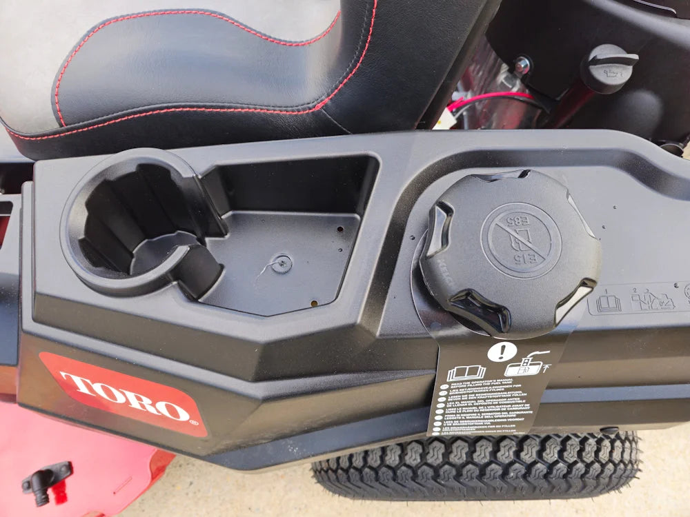 Toro 42″ Time Cutter Zero Turn Mower 22HP Briggs Nibeza Style