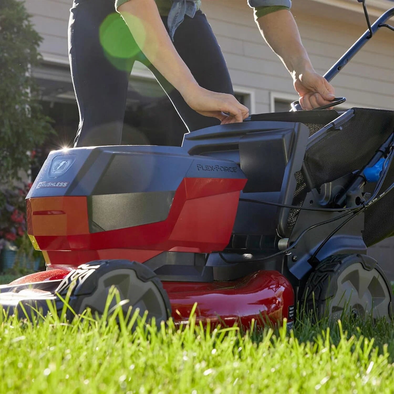 Toro Super Recycler 21″ 60V Battery Personal Pace Mower Nibeza Style