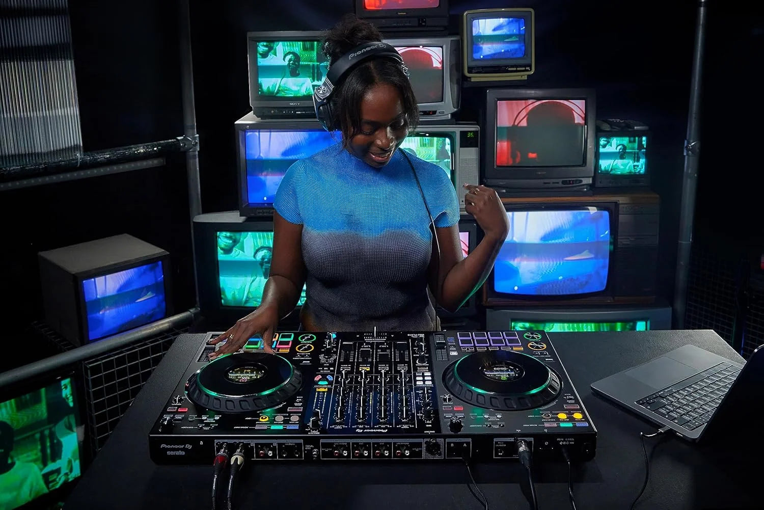 Pioneer DJ DDJ-FLX10 4-Channel DJ Controller Nibeza Style