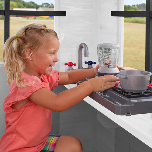 Backyard Discovery Sweetwater Heights Elevated Playhouse Nibeza Style