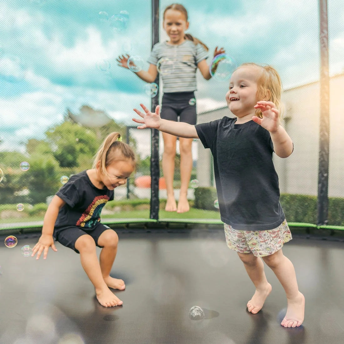 JumpFlex HERO 14ft Round Trampoline Nibeza Style