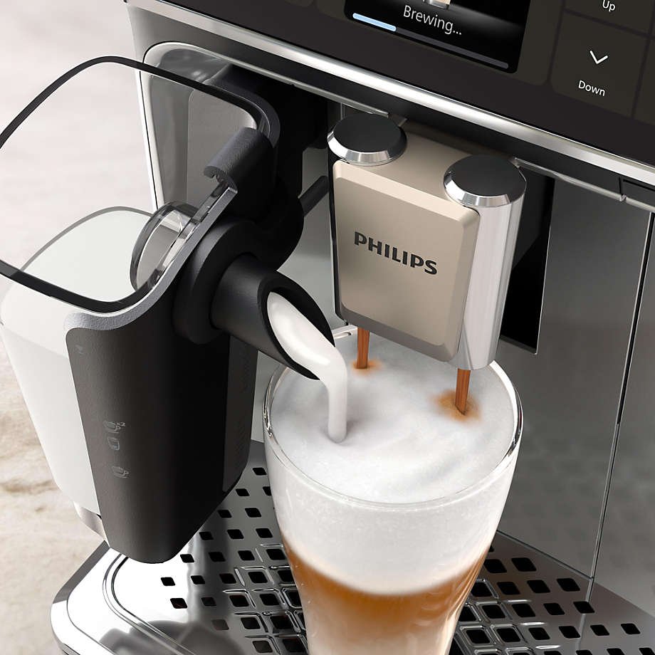 Philips 5500 Series Fully-Automatic Espresso Machine with LatteGo & Iced Coffee Nibeza Style