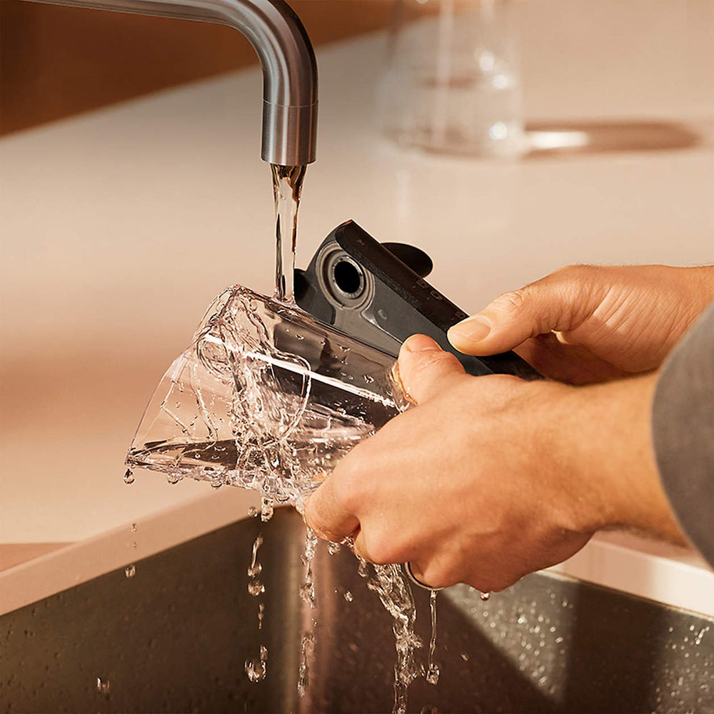 Philips 5500 Series Fully-Automatic Espresso Machine with LatteGo & Iced Coffee Nibeza Style