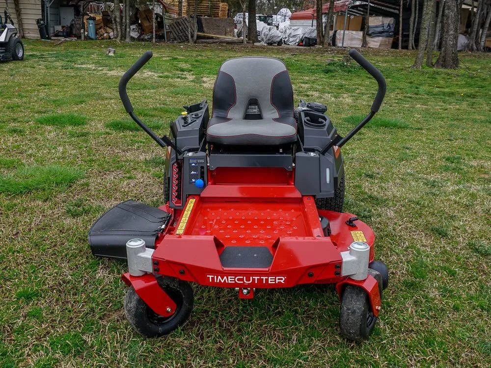 Toro 75746 42″ TimeCutter Zero Turn Mower 22HP Kohler Nibeza Style